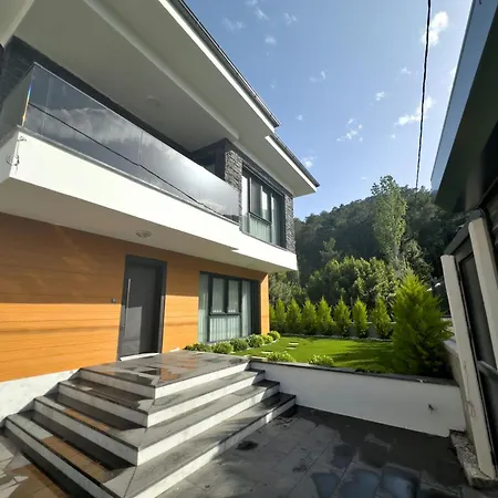 Villa Bitirmis 1 *